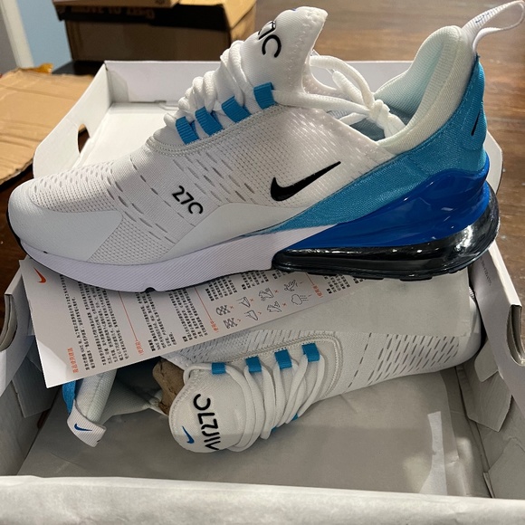 Nike shoe main image 4